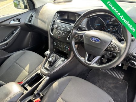 2017 Ford Focus - photo 10