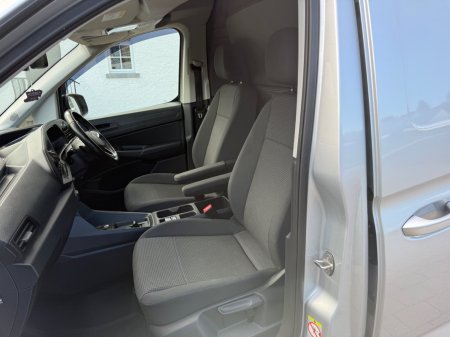 2025 Volkswagen Caddy - photo 18