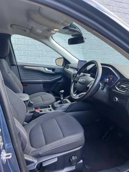 2022 Ford Kuga - photo 4
