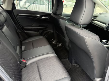 2015 Honda Fit - photo 12