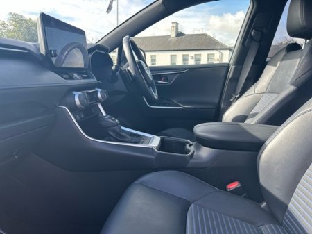 2023 Toyota RAV4 - photo 6