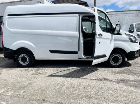2023 Ford Transit Custom - photo 3