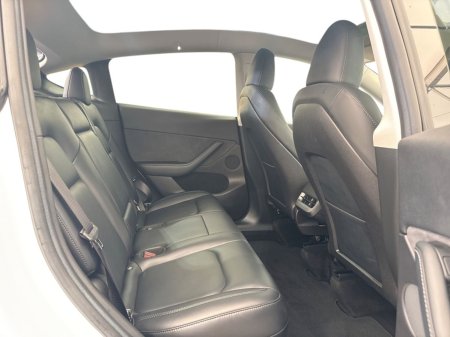 2023 Tesla Model Y - photo 18