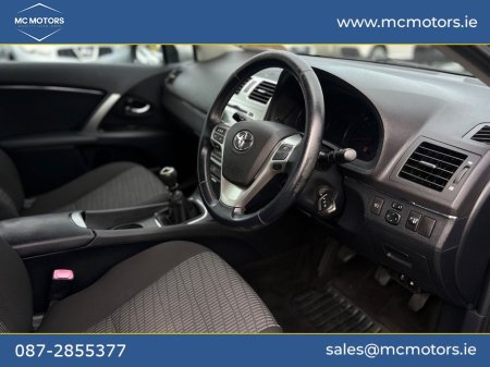 2012 Toyota Avensis - photo 4