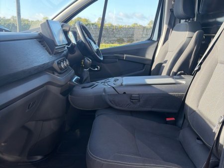 2022 Renault Trafic - photo 12