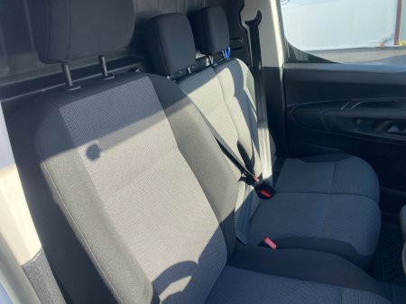 2020 Peugeot Partner - photo 9