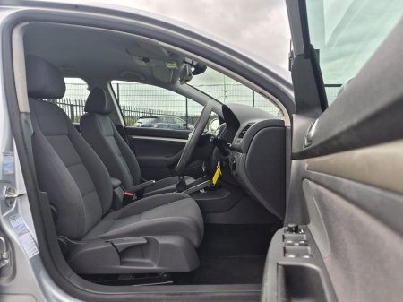 2008 Volkswagen Golf - photo 26