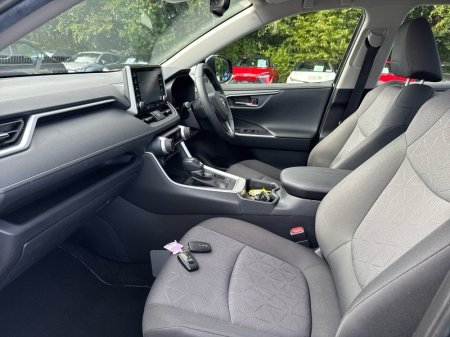 2021 Toyota RAV4 - photo 6