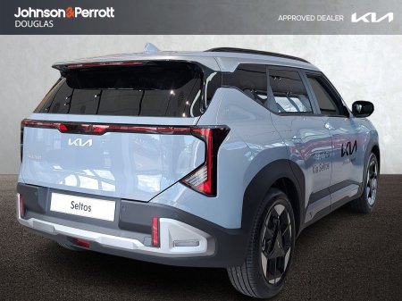 2027 Kia Seltos - photo 2