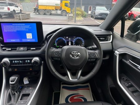 2024 Toyota RAV4 - photo 9