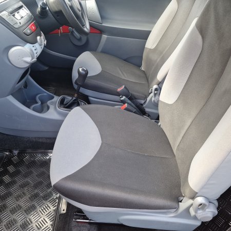2012 Citroen C1 - photo 10