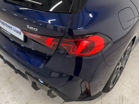 2026 BMW 1-Series - photo 37