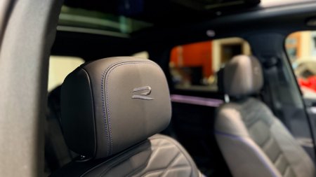 2022 Volkswagen Touareg - photo 14