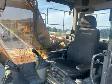0 KOMATSU  - photo 11