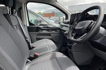 2026 Ford Transit Custom - photo 8