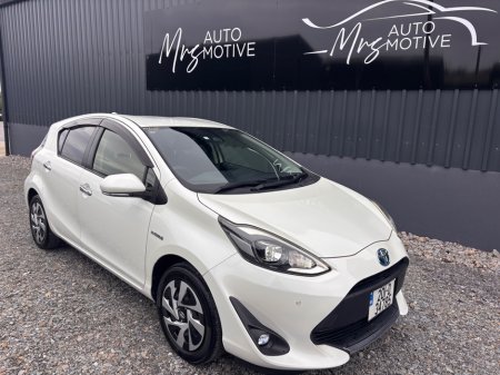2020 Toyota Aqua - photo 2