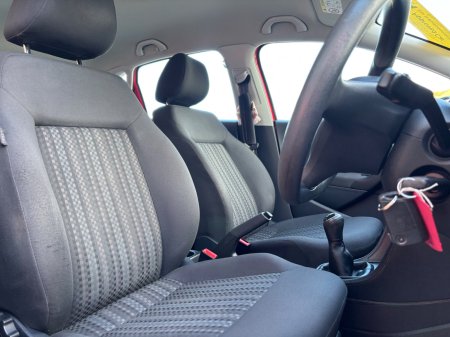 2014 Volkswagen Polo - photo 5