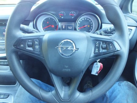 2016 Opel Astra - photo 10