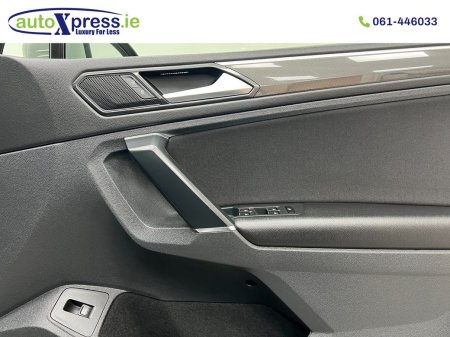 2017 Volkswagen Tiguan - photo 28