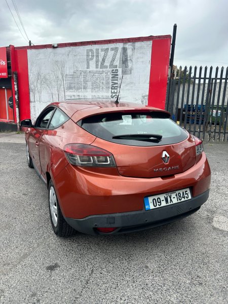 2009 Renault Megane - photo 15