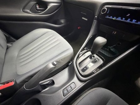 2021 Toyota Yaris - photo 24