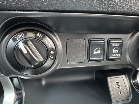 2021 Nissan Navara - photo 16