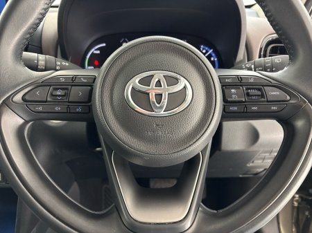 2024 Toyota Yaris Cross - photo 17