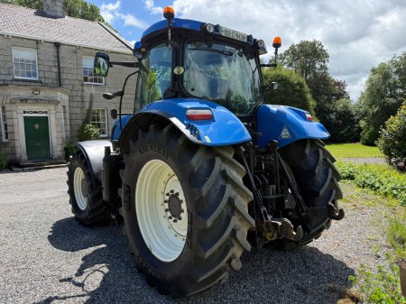 2015 New Holland T7.250 - photo 7