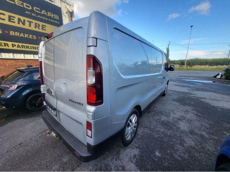 2019 Renault Trafic - photo 11