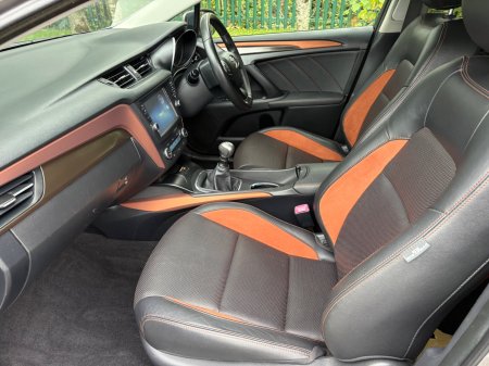 2018 Toyota Avensis - photo 6