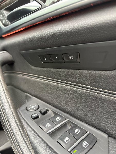 2017 BMW 5-Series - photo 17