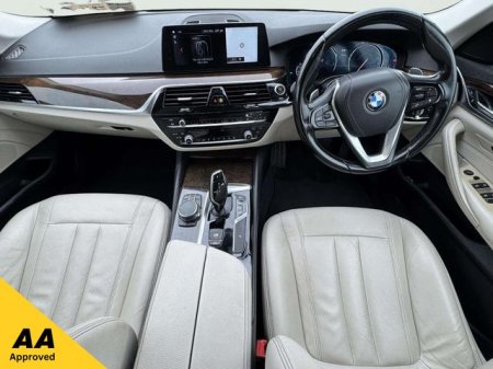 2018 BMW 5-Series - photo 17