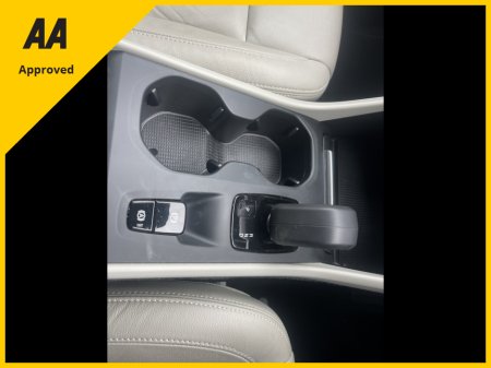 2022 Volvo XC40 - photo 10