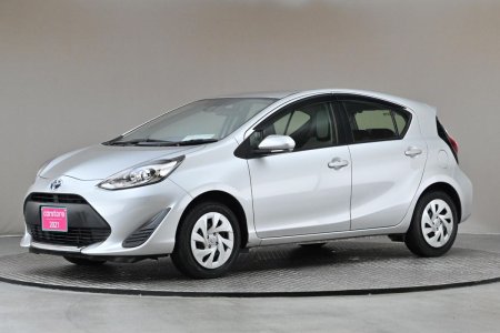 2021 Toyota Aqua - photo 4