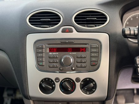 2008 Ford Focus - photo 14