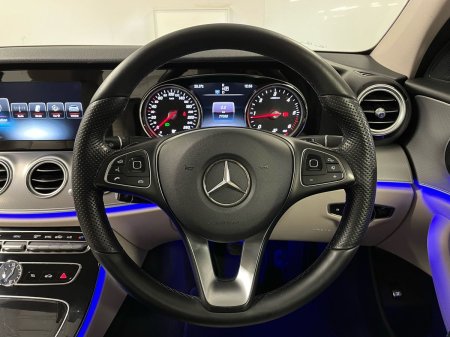 2017 Mercedes-Benz E-Class - photo 14
