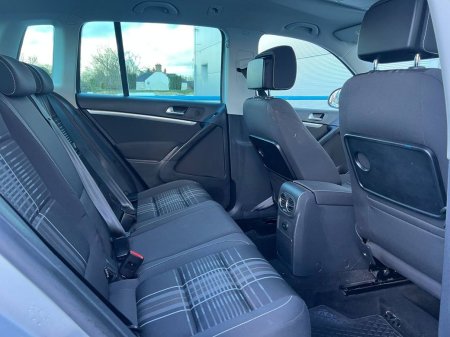 2015 Volkswagen Tiguan - photo 8