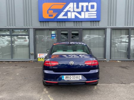 2019 Volkswagen Passat - photo 4