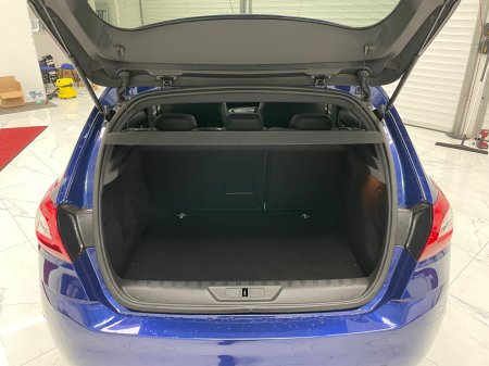 2017 Peugeot 308 - photo 15