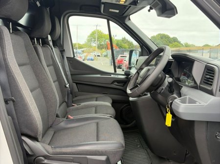 2025 Renault Master - photo 9