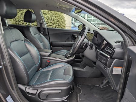 2022 Kia Niro - photo 14