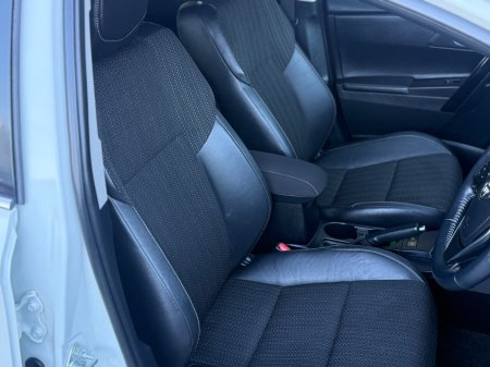 2018 Toyota Auris - photo 10