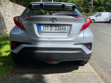 2017 Toyota C-HR - photo 9