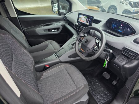 2025 Peugeot Rifter - photo 18