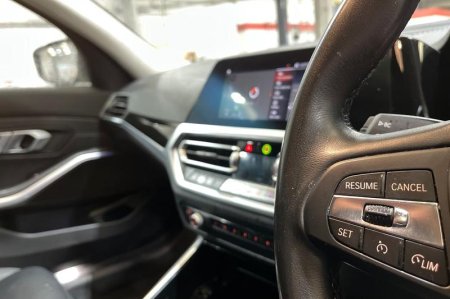 2021 BMW 3-Series - photo 28
