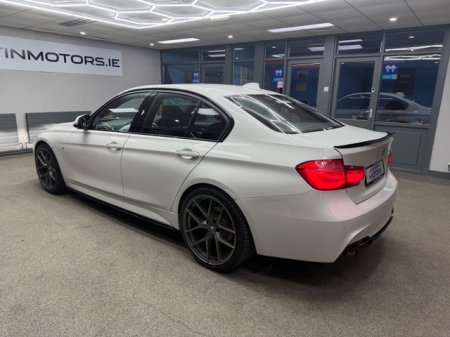 2016 BMW 3-Series - photo 17