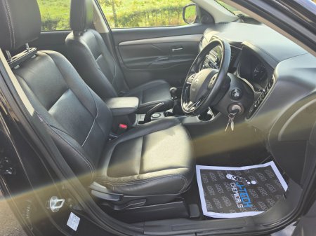 2015 Mitsubishi Outlander - photo 7