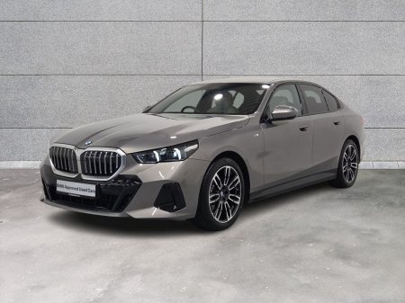 2024 BMW 5-Series - photo 25