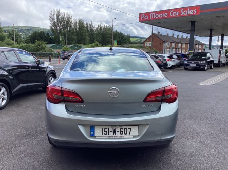 2015 Opel Astra - photo 5
