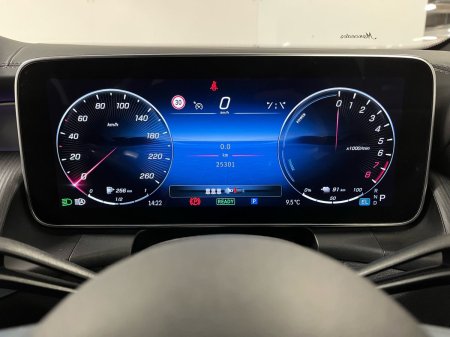 2024 Mercedes-Benz GLC - photo 9